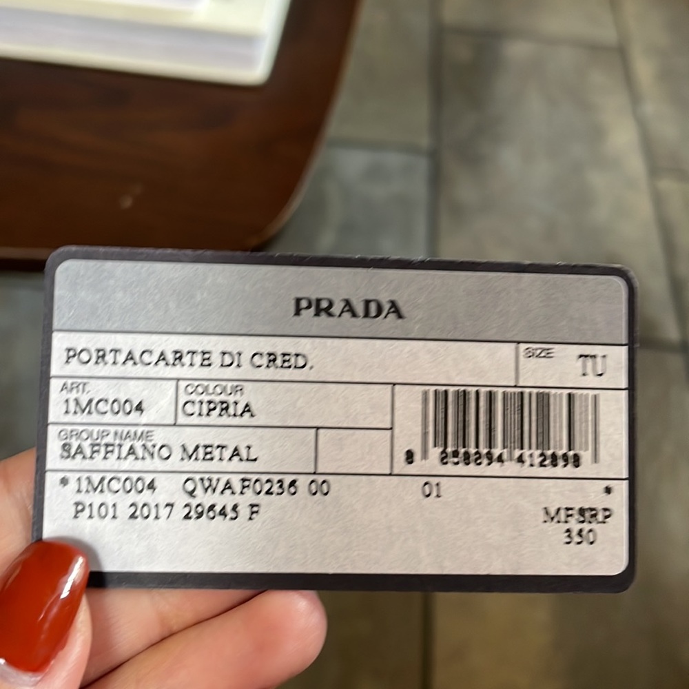 New Prada Wallet And Passport Holder Gem